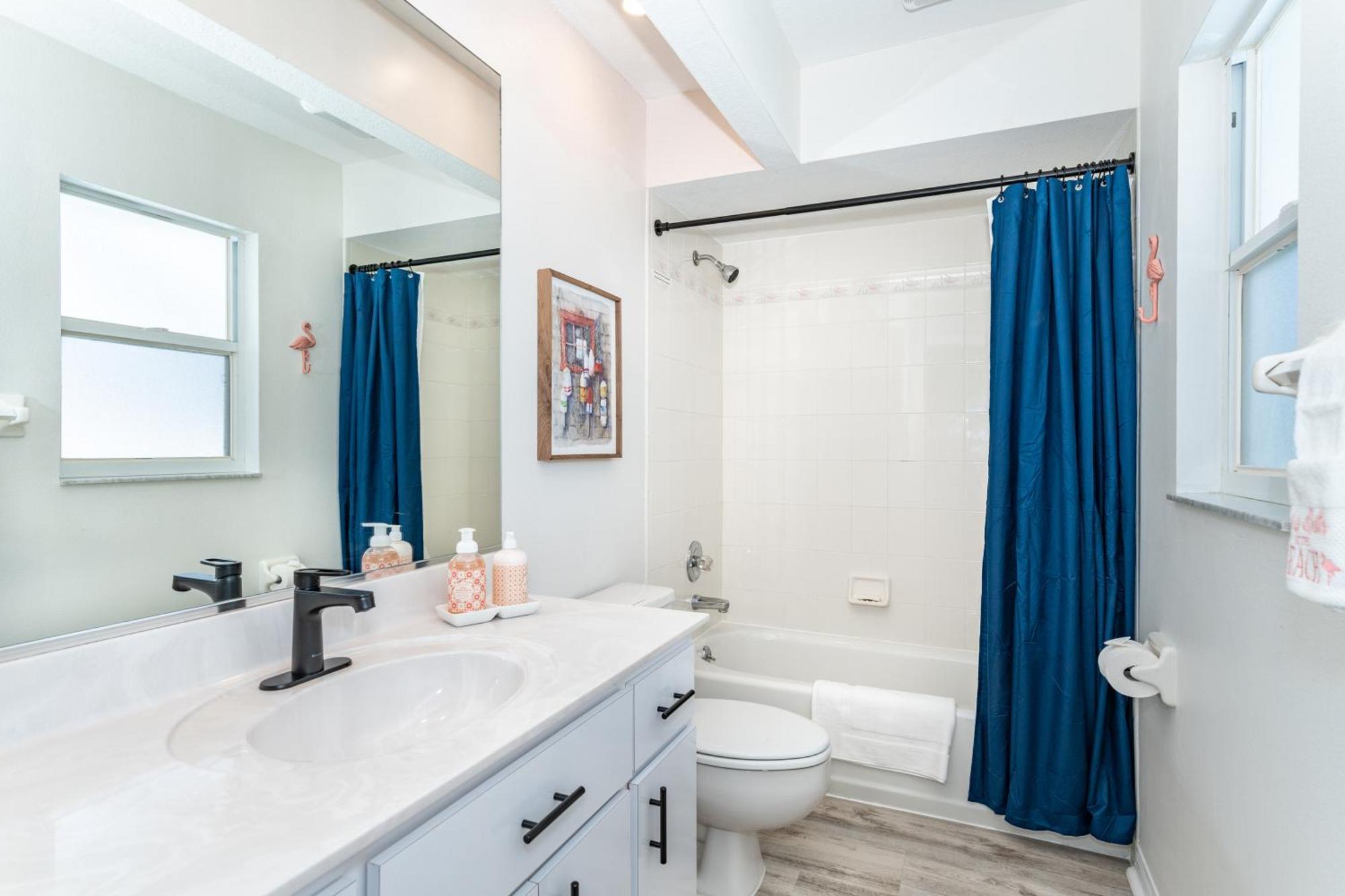 Beautiful Spacious Home! Close To Beaches - Heated Private Pool إنغلوود المظهر الخارجي الصورة